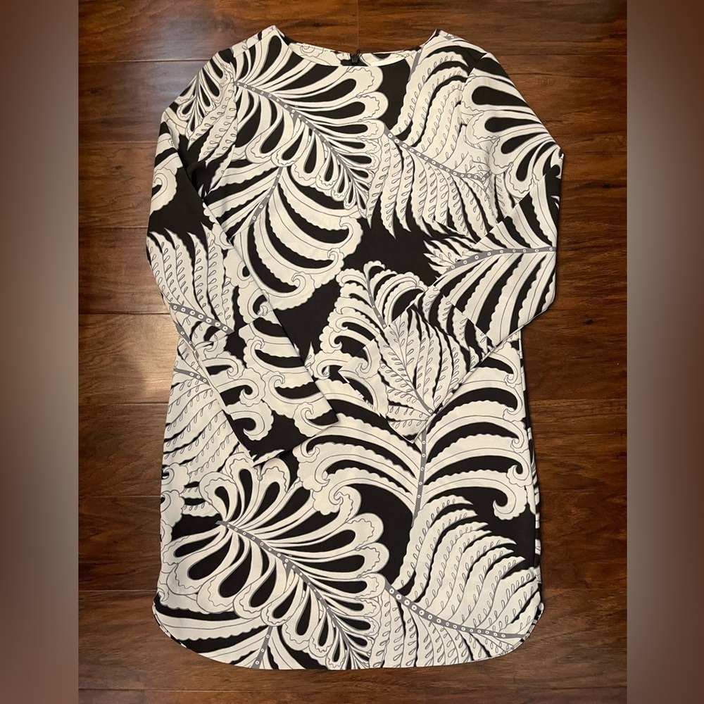 H&M Long Sleeve Mini Dress Size 6